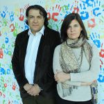 La directora del programa que busca innovar en el diagnóstico y tratamiento de la enfermedad de Alzheimer, la doctora Laura Morelli, del Instituto Leloir, y el doctor Luis Brusco, director del Centro de Neuropsiquiatría y Neurología Cognitiva de la UBA y presidente de Alzheimer Argentina.