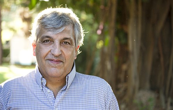 “El nuevo coronavirus es un predador que encontró un campo completamente virgen”