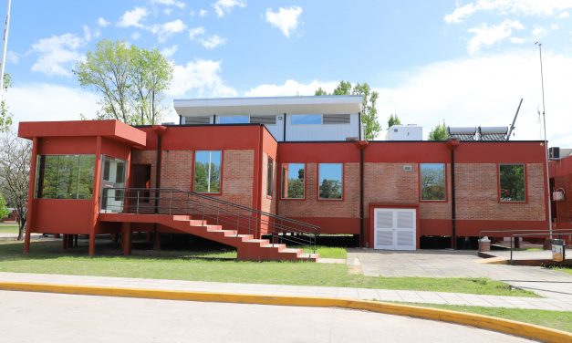Alianza institucional: avanzan en la acreditación de una planta estatal para formular vacunas de última generación
