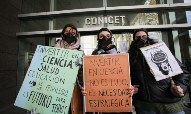 La comunidad científica y universitaria se movilizó en todo el país para visibilizar la situación crítica que atraviesa el sector
